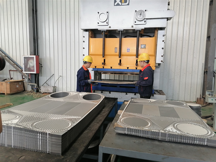 板式熱交換器板片壓制 板式熱交換器板片壓制